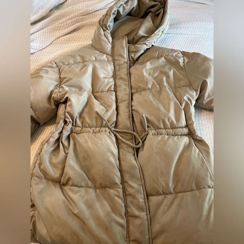 Stylish Tan Puffer Jacket